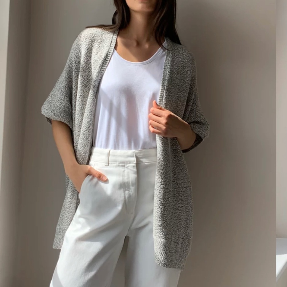 Community Ionic Cape - Xsmall/Small - Picture 2 of 4